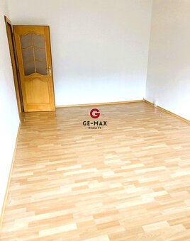 GE-MAX Reality ponúka na predaj 3-izbový byt s lodžiou – Hum - 3