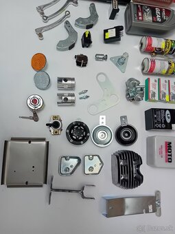 Jawa pionier 50 , prepínač svetiel,vypínač,náhradné diely - 3