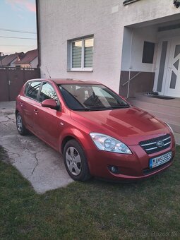 Kia Ceed 2008 1.6 benzín automat - 3
