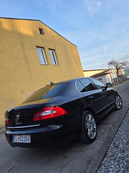 Škoda Superb 2.0 TDI DSG - 3