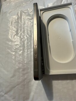 iPhone 15 Pro Max 256GB Natural Titanium - 3
