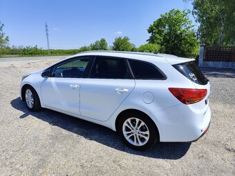 KIA CEED SW 1.6 CRDi - 3