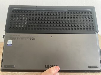 Predám herný notebook Lenovo Legion Y740-15IRHg - 3