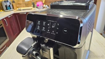 Kavovar PHILIP lattego 3200 - 3