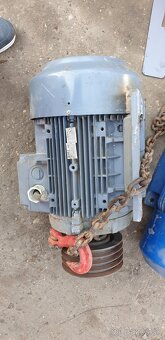Predam 2x elektromotor - 3