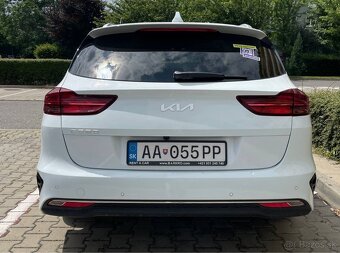 🚗 Kia Ceed SW 1.5 T-GDi – Automat, 2022 - 3