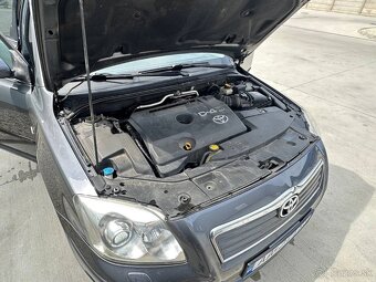 Toyota Avensis D4D 2.2 Diesel - 3