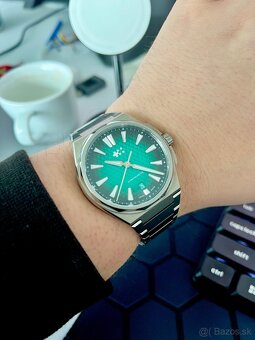 Christopher Ward The Twelve Ti Green 40mm - 3