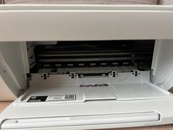 HP deskjet 2320 - 3
