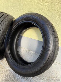 GoodYear Efficient Grip Electric Drive - 3