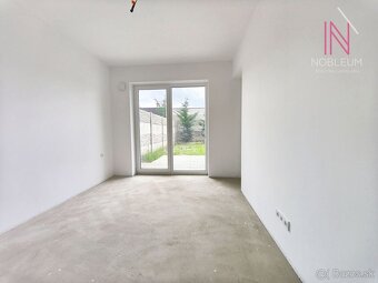 Na predaj priestranný 2 izbový byt s veľkou terasou a vlastn - 3