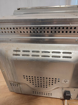 Vstavaná rúra Mora - 3