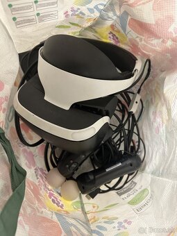 PS4 VR set - 3
