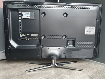 Samsung UE40D8000 8 Series - 40" 3D TV LED - 3