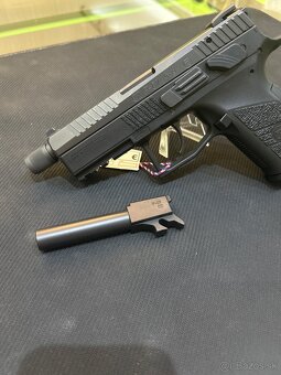 ČZ P-07 - 3