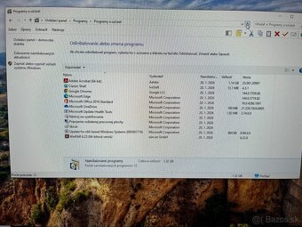 Intel NUC, NUC8BEK - 3