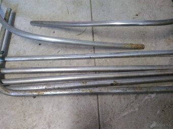 Lišty na Tatra 603 - 3