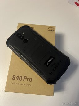 S 40 pro - 3
