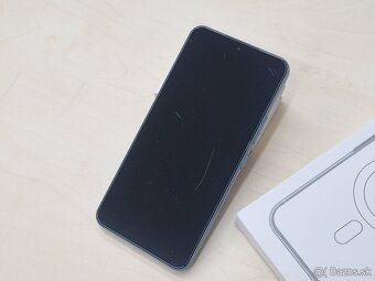 Samsung Galaxy S22 128GB, Green - 3