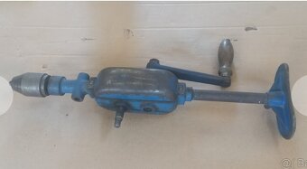 Ručná  vŕtačka,  ručné vrtáky  do dreva (nebožiec) - 3