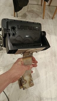 Lowrance HookReveal 7TS - 3