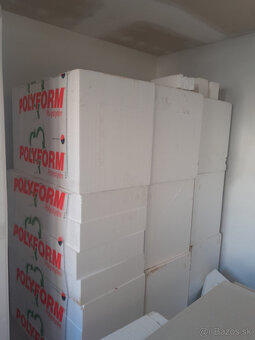 Predám fasádny polystyrén 150mm, 64m2 biely - 3