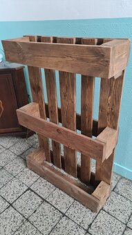 Kvetináč z palety - 3