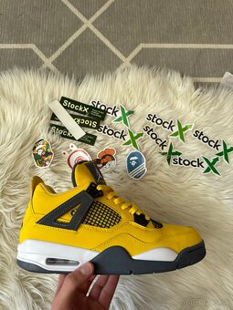 Jordan 4 - 3