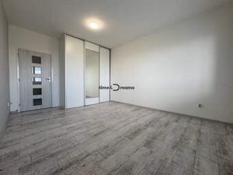 Na predaj: VEĽKY 3 ib + LOGGIA + ŠPAJZA + KUMBAL + PIVNICA - 3