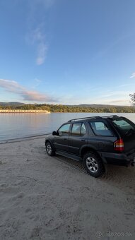 Opel frontera 2.2DTI - 3