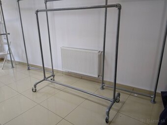 nástenný predajný systém industriálneho vzhľadu + štendre - 3