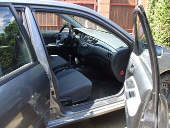 Predam Mitsubishi Lancer - 3