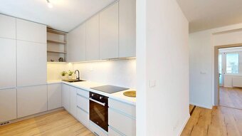 Čerstvo prerobený 3-izbový byt s 2 balkónmi i šatníkom v Tre - 3