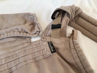 Rischino Rastúci ergonomický nosič Flexible beige - 3