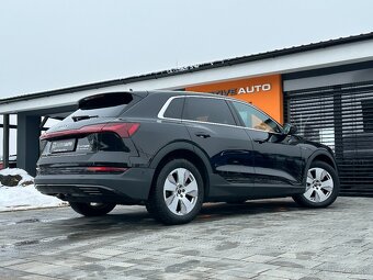Audi E-tron quattro 50, r.v.: 2022 - 3