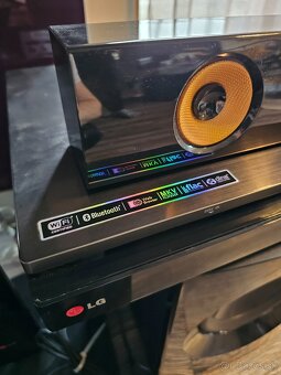 Domáce kino LG BH9530TW - 3