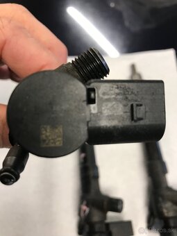 Vstrekovače 04B130277J ,Škoda,Audi,Vw,, 1,4tdi - 3