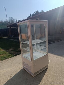 Chladiaca vitrína - 3