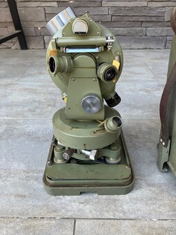 Teodolit Meopta - 3