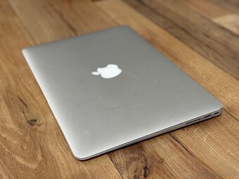Apple Macbook Air 13" (early 2015) i7, 8GB, 256GB - 3