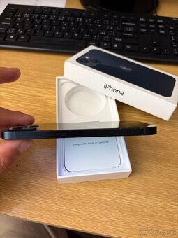 iPhone 13 - 3