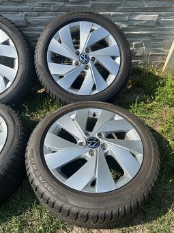Zimná sada R17 original VW Golf 8 - 3