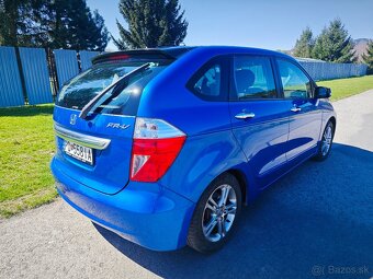Predám Honda FR-V - 3