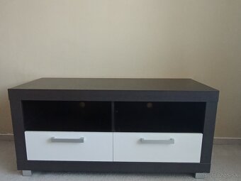 Stolík pod TV + konferenčný stolík - 3