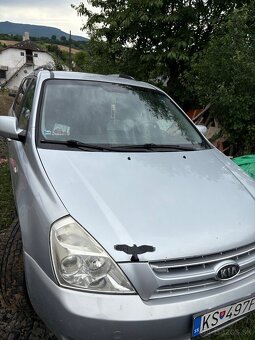 Predam KIA Carnival - 3