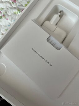 MacBook Air 2020 – M1, 8 GB RAM, 256 GB SSD - 3