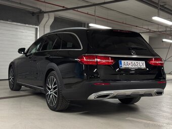 Mercedes-Benz E - 3
