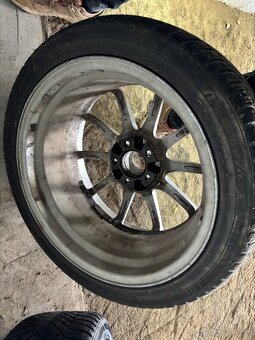 Elektróny s pneumatikami R-18 - 3