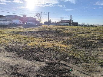 Prenájom pozemku na parkovanie alebo skladovanie - 3