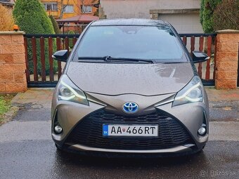 Toyota Yaris Hybrid 2018 Facelift 4-valec - 3